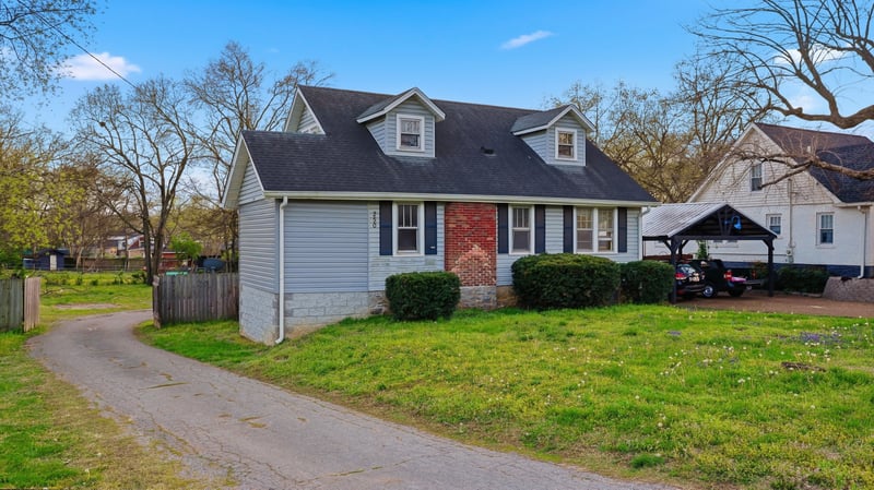 250 Madison Blvd, Madison, TN 37115