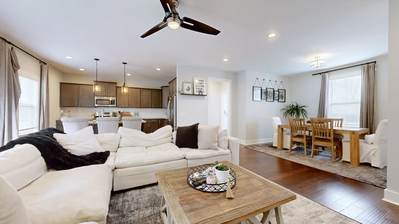 1736 Woodland Pointe Dr, Nashville, TN 37214