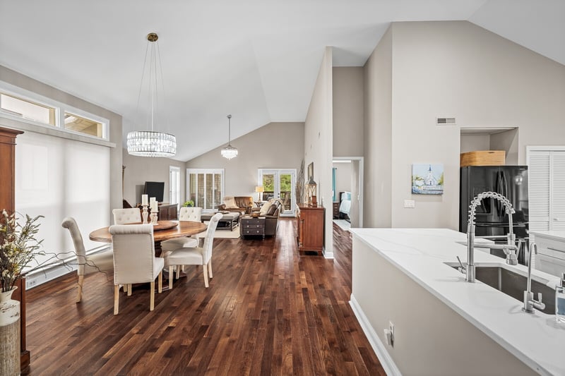 1133 Woodvale Dr, Nashville, TN 37204