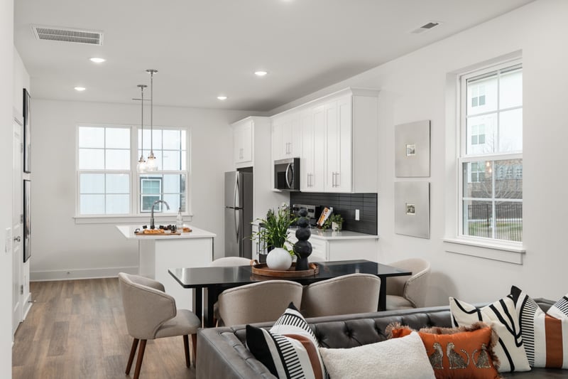 700 N Dupont Ave #207, Madison, TN 37115