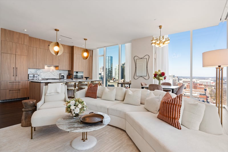 160 2nd Ave #1807, Nashville, TN 37201