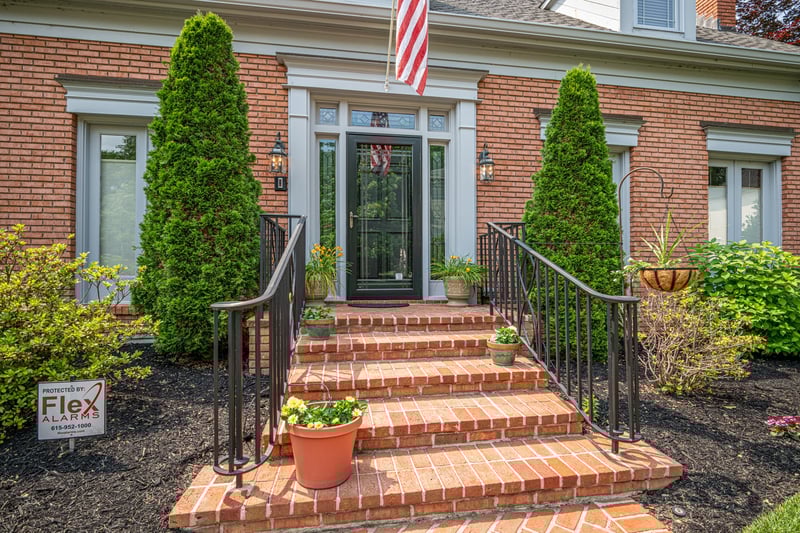 123 Wentworth Ave, Nashville, TN 37215