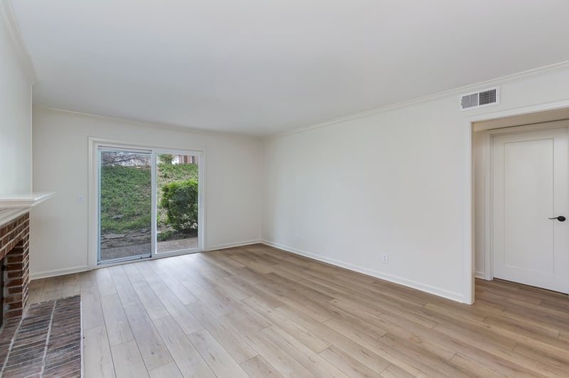 2116 Hobbs Rd #N3, Nashville, TN 37215