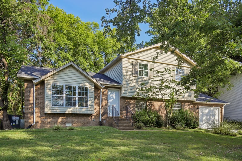 5148 Roxborough Dr, Hermitage, TN 37076