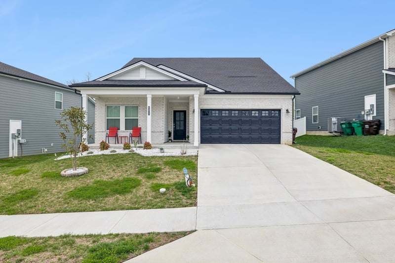 4877 Myra Dr, Hermitage, TN 37076