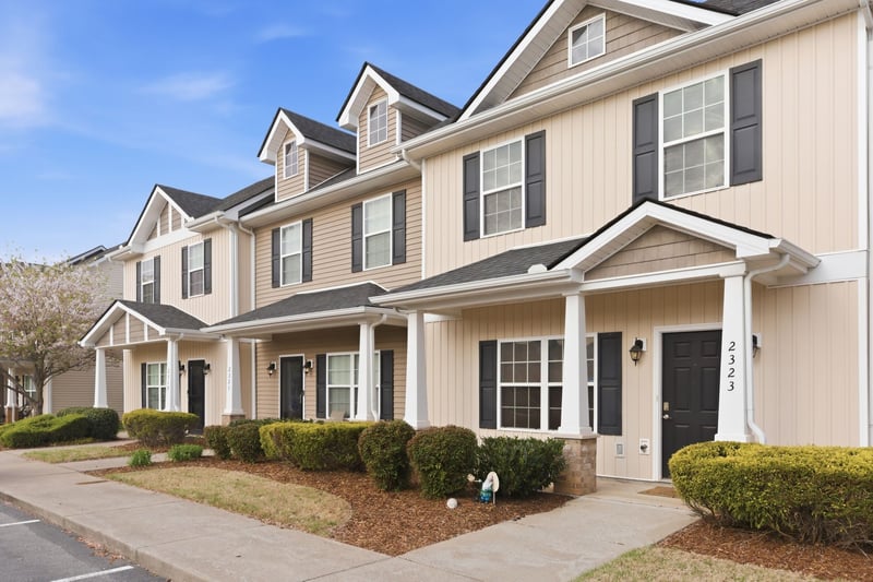 2323 New Holland Cir, Murfreesboro, TN 37128