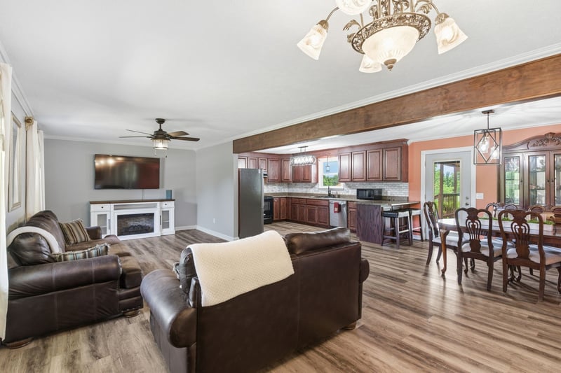7573 Elm Springs Rd, Orlinda, TN 37141