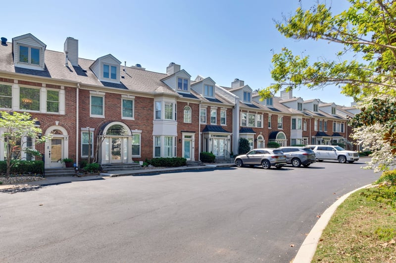 207 Cheswick Ct, Nashville, TN 37215