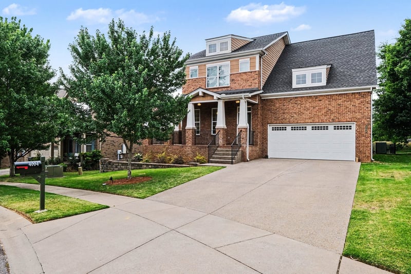 4994 Maxwell Landing Dr, Nolensville, TN 37135