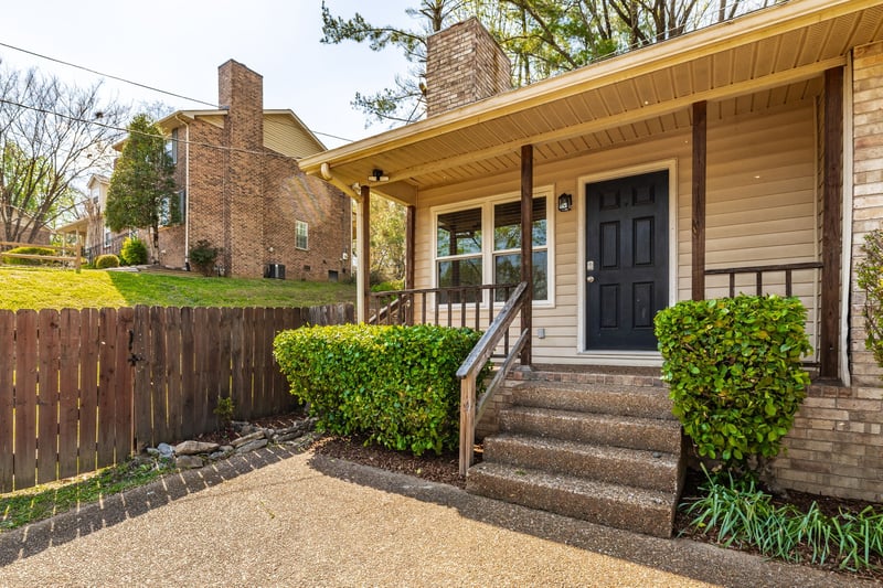 5507 Hill Ct, Nashville, TN 37220