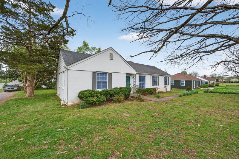 2306 Sweetwood Rd, Nashville, TN 37214