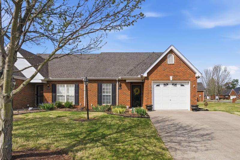 3333 Berryside Dr, Murfreesboro, TN 37128