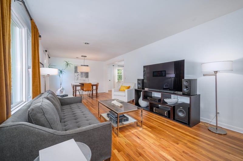 2437 Vale Ln, Nashville, TN 37214