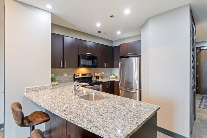 1510 Demonbreun St #706, Nashville, TN 37203