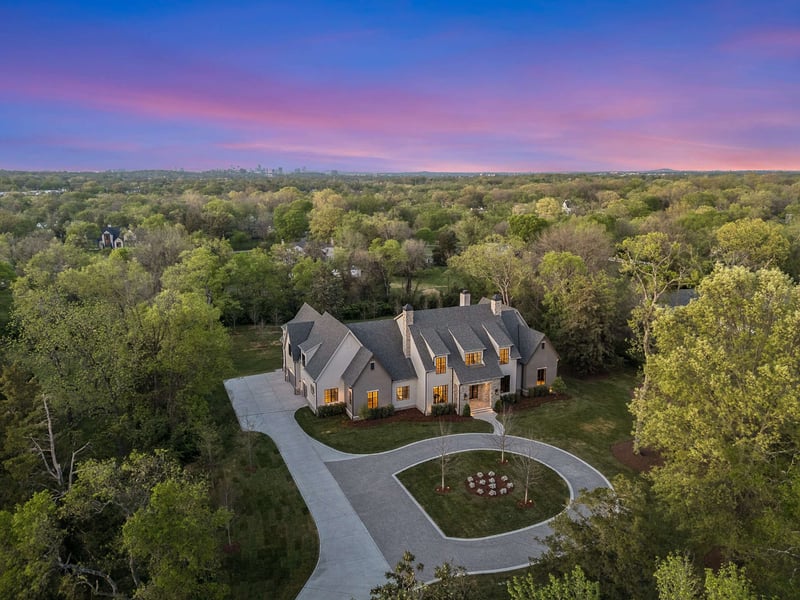 1114 Tyne Blvd, Nashville, TN 37220