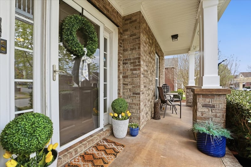 7229 Riverfront Dr, Nashville, TN 37221