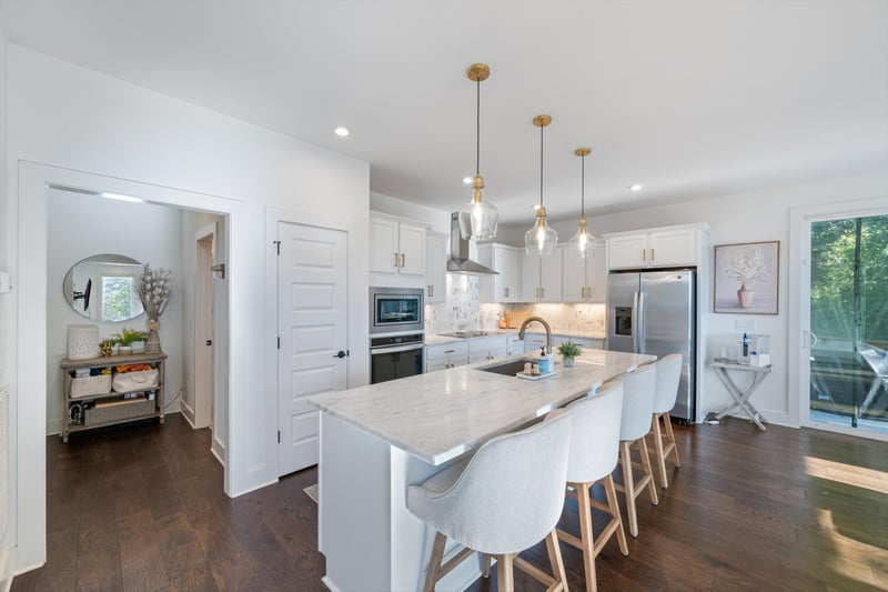 3108B Curtis St, Nashville, TN 37218