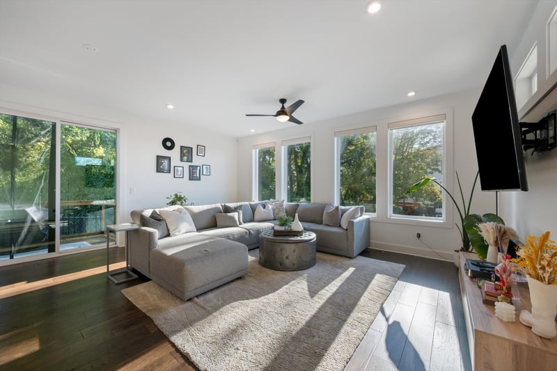 3108B Curtis St, Nashville, TN 37218