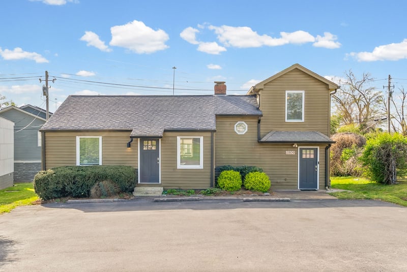 2809 Azalea Pl, Nashville, TN 37204