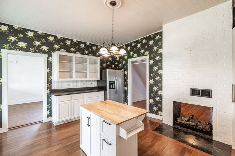 2366 Highland Ave, Goodlettsville, TN 37072