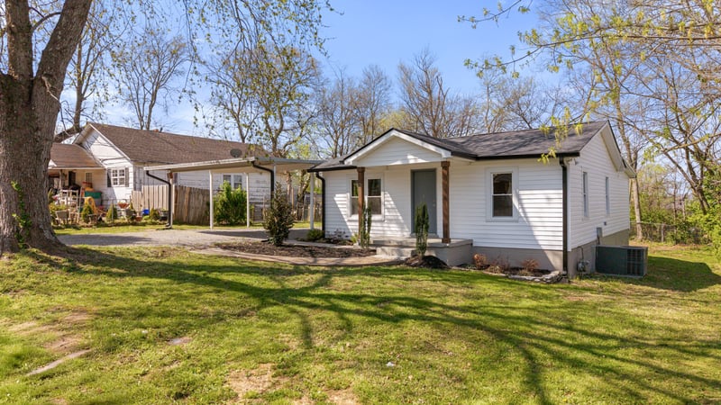 2115 Carter St, Springfield, TN 37172
