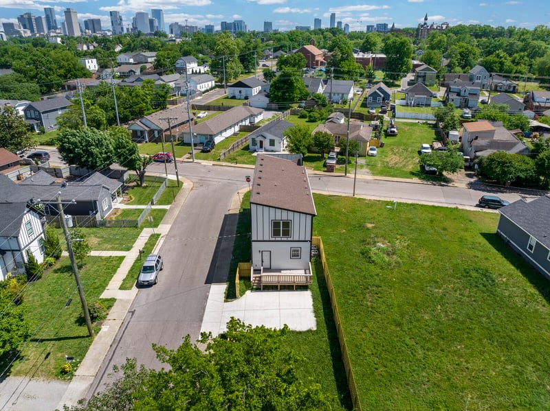 1700 Underwood St, Nashville, TN 37208