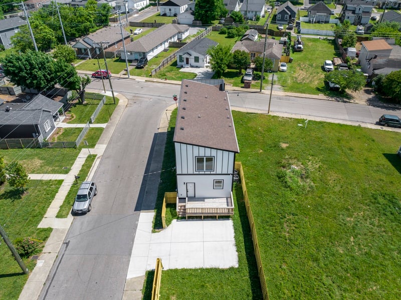 1700 Underwood St, Nashville, TN 37208