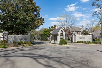 107 Brighton Close, Nashville, TN 37205