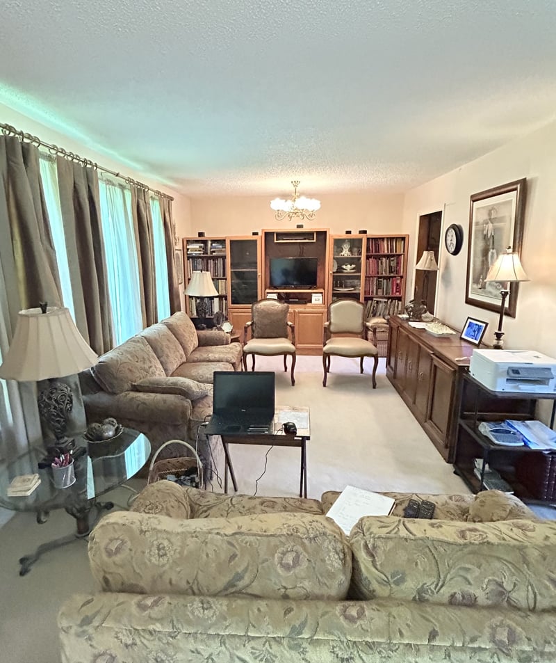 229 S Valley Rd, Hendersonville, TN 37075