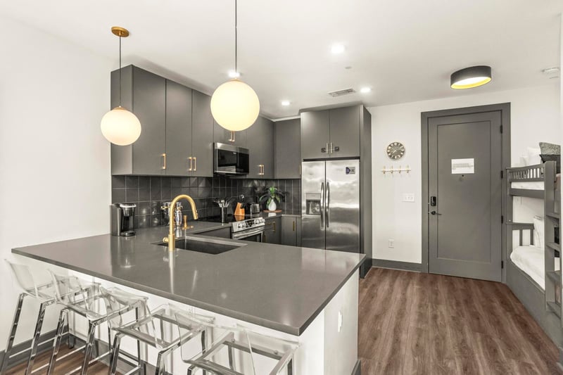 65 Lindsley Ave #502, Nashville, TN 37210