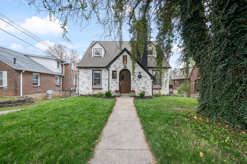 907 Myers Ave, Columbia, TN 38401