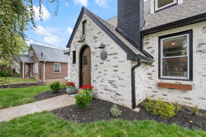 907 Myers Ave, Columbia, TN 38401