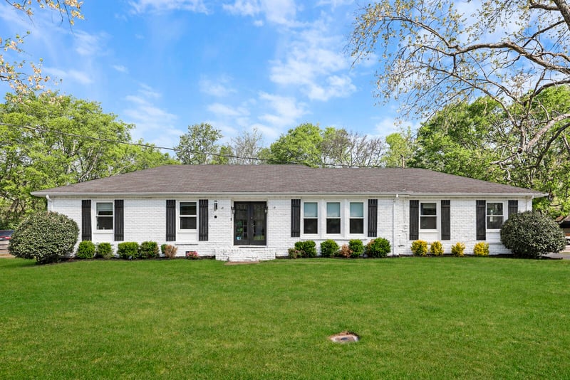 1136 Howell Dr, Franklin, TN 37069