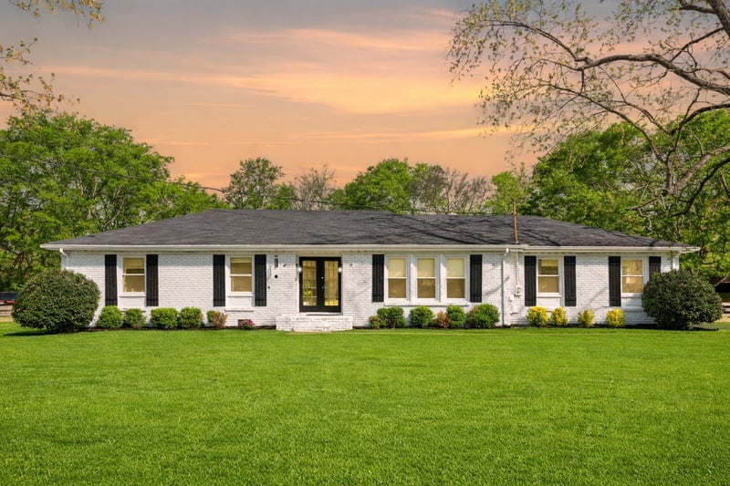 1136 Howell Dr, Franklin, TN 37069