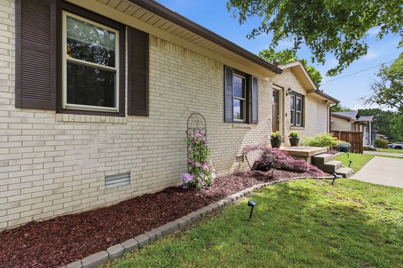 617 Mclemore Ave, Spring Hill, TN 37174