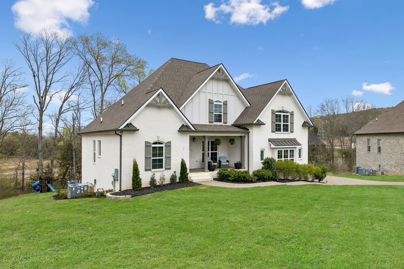 230 Amana Dr, Lebanon, TN 37087