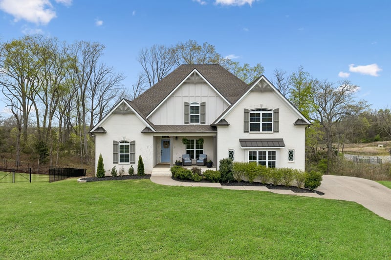 230 Amana Dr, Lebanon, TN 37087