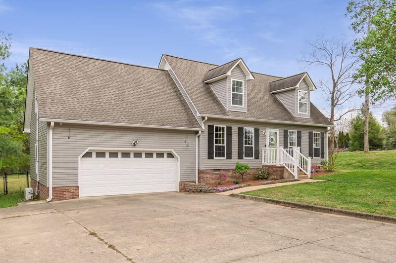 91 Oak Valley Dr, Spring Hill, TN 37174