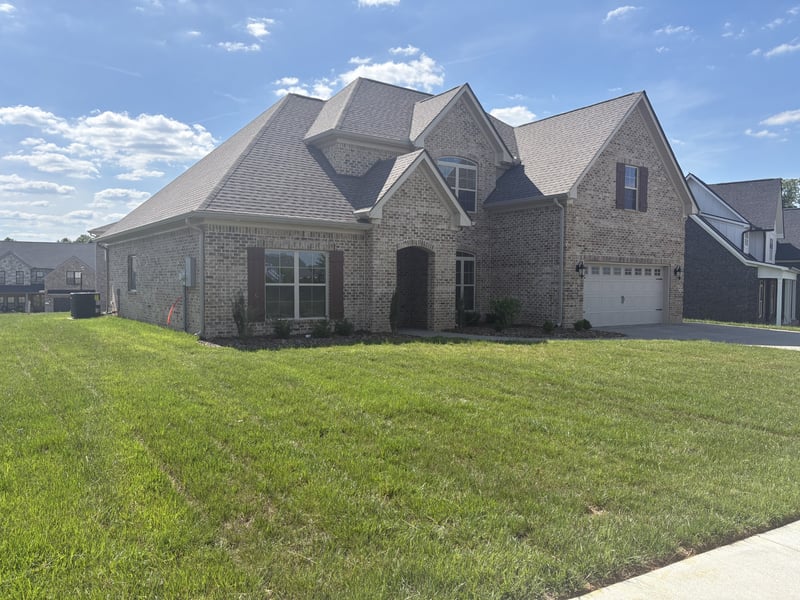 927 Licinius Ln, Murfreesboro, TN 37128