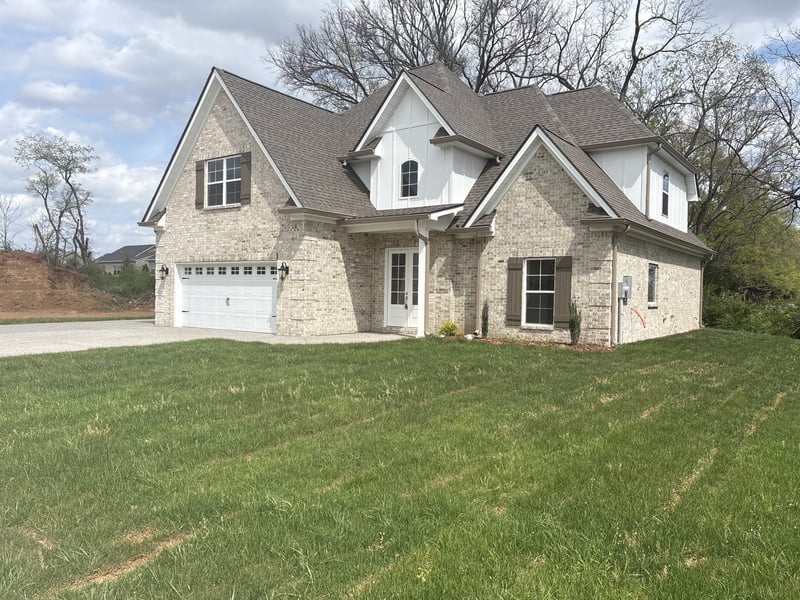 920 Licinius Ln, Murfreesboro, TN 37128