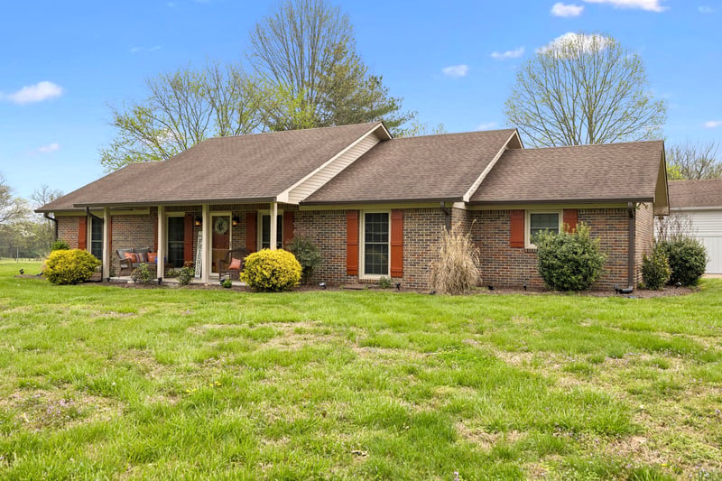 2222 Tindell Ln, Columbia, TN 38401