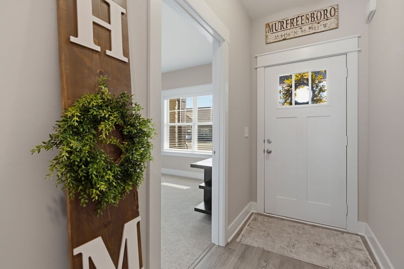 2822 Soldiers Honor Dr, Murfreesboro, TN 37128