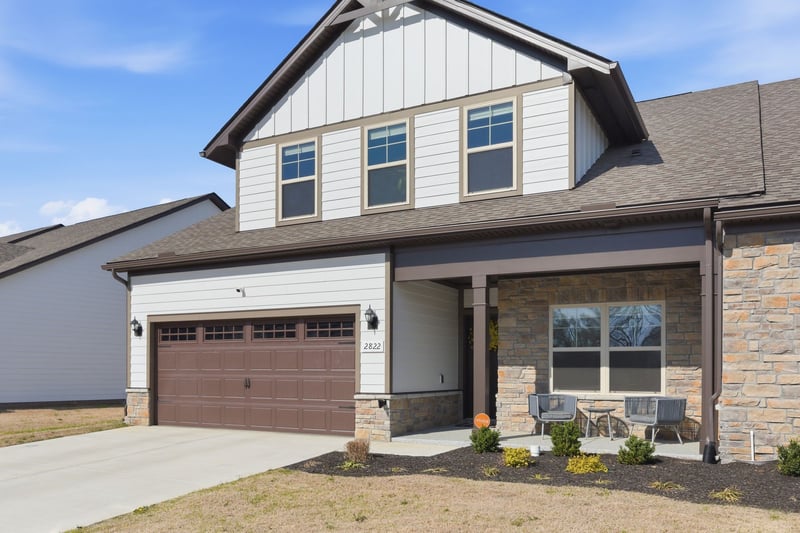 2822 Soldiers Honor Dr, Murfreesboro, TN 37128