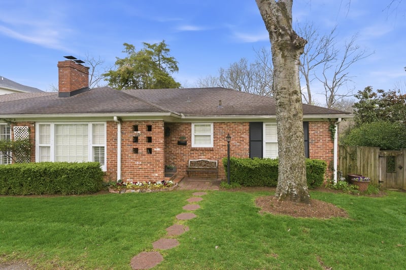 3802 Harding Pl, Nashville, TN 37215