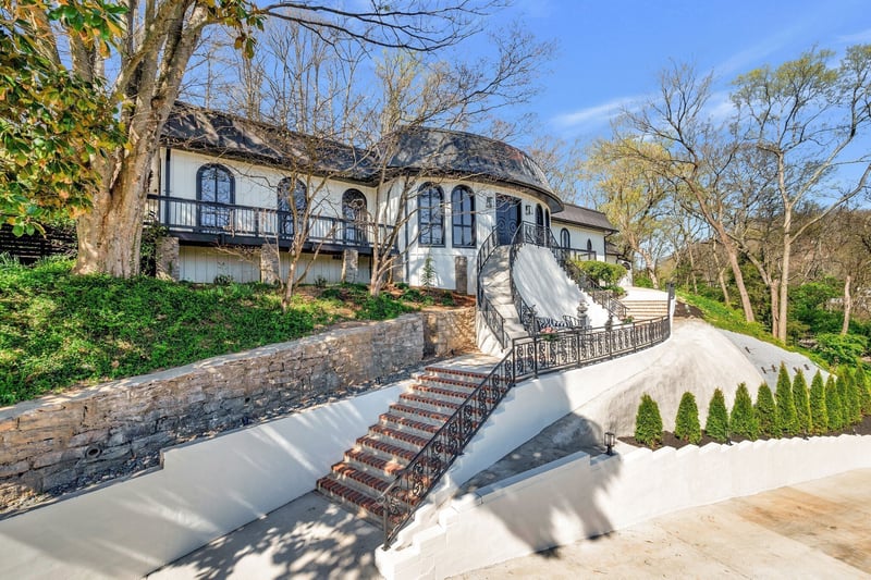 1206 Mcgrace Ln, Nashville, TN 37220