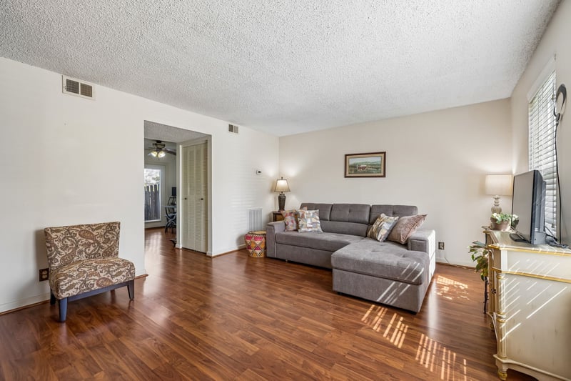 5510 Country Dr #108, Nashville, TN 37211