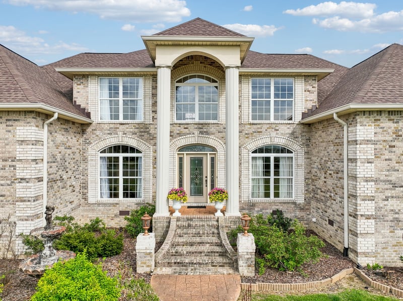 1011 Robertson Rd, Gallatin, TN 37066