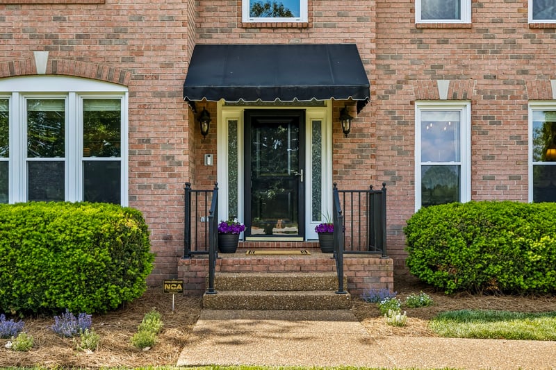 2430 Douglass Glen Ln, Franklin, TN 37064