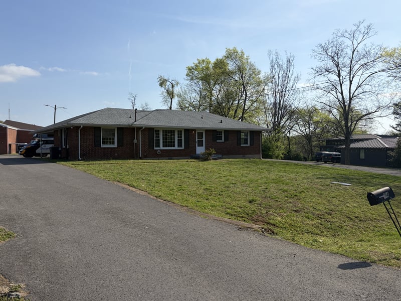274 Locustwood Dr, Nashville, TN 37211