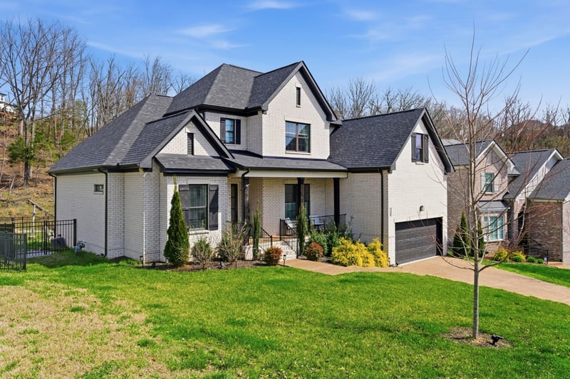 7220 Still Spring Hollow Dr, Nashville, TN 37221